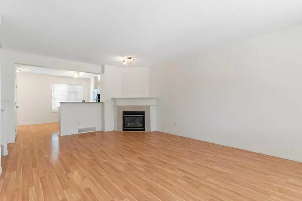 Calgary, AB T3G 5V2,119 Royal Birch Villas NW