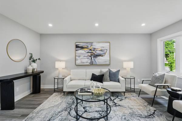 1 Vanity CT, Toronto C13, ON M3A 1W9