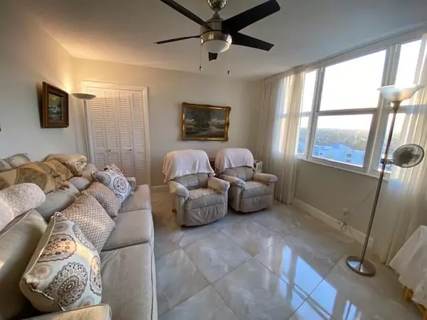 Pompano Beach, FL 33062,1340 S Ocean Blvd #1509