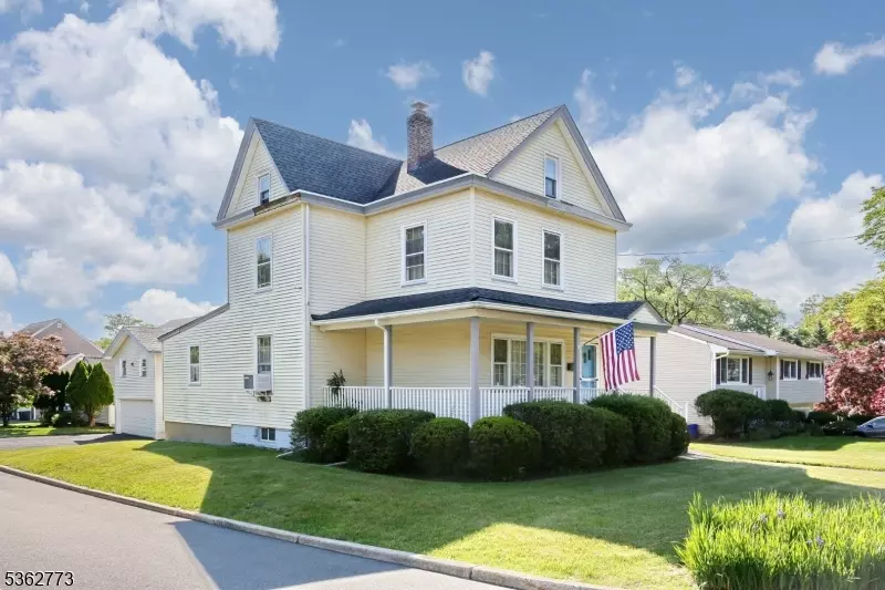 Midland Park Boro, NJ 07432,67 Hillside Ave