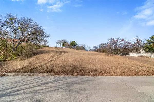 Fort Worth, TX 76103,304 Willow Ridge Court
