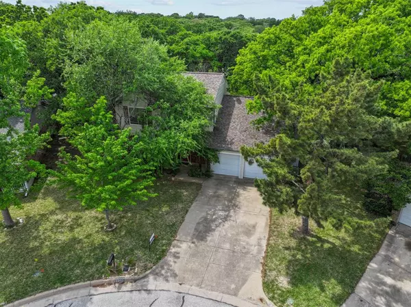 Arlington, TX 76016,3902 Brookgate Court