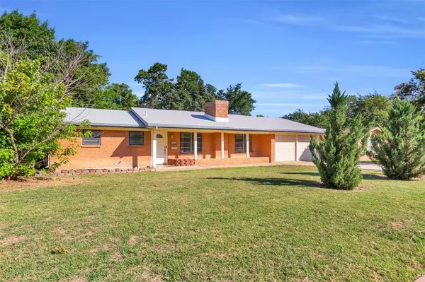 5624 Waltham Avenue, Fort Worth, TX 76133