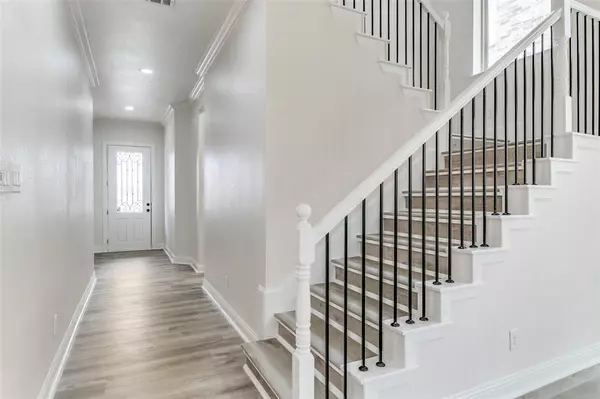 Irving, TX 75039,523 Paddock