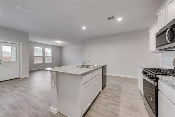 Fort Worth, TX 76179,5245 Boulder Valley Drive