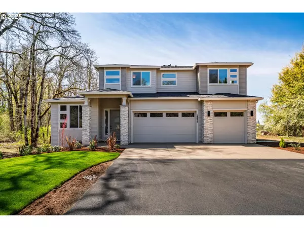 15673 S Stammen LN, Oregon City, OR 97045