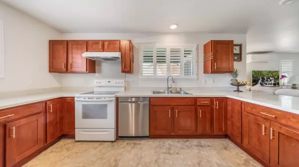 Lihue, HI 96766,4447 ILIOPUA PL #1