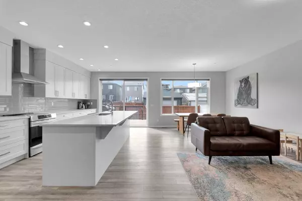 Calgary, AB T3P 0X2,31 Howse MNR Northeast
