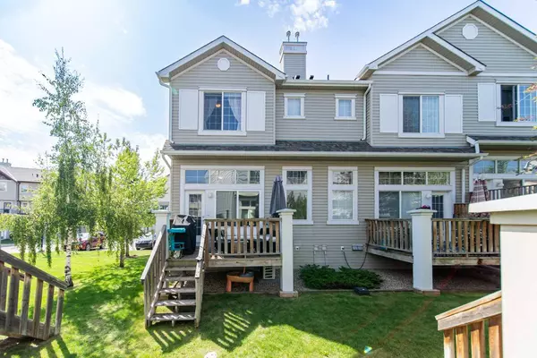 Calgary, AB T2Z 4Z3,160 Copperfield CT SE