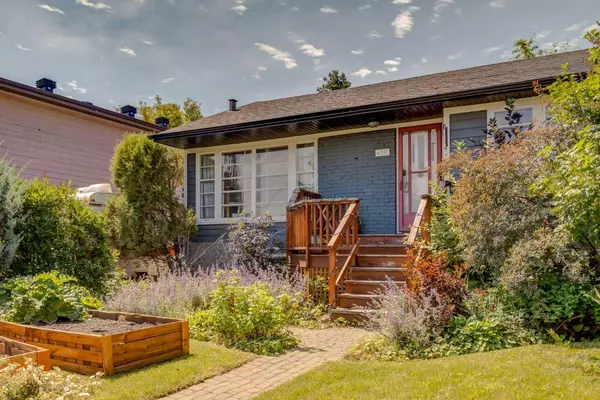 Calgary, AB T3B 2C8,6707 Bow CRES Northwest