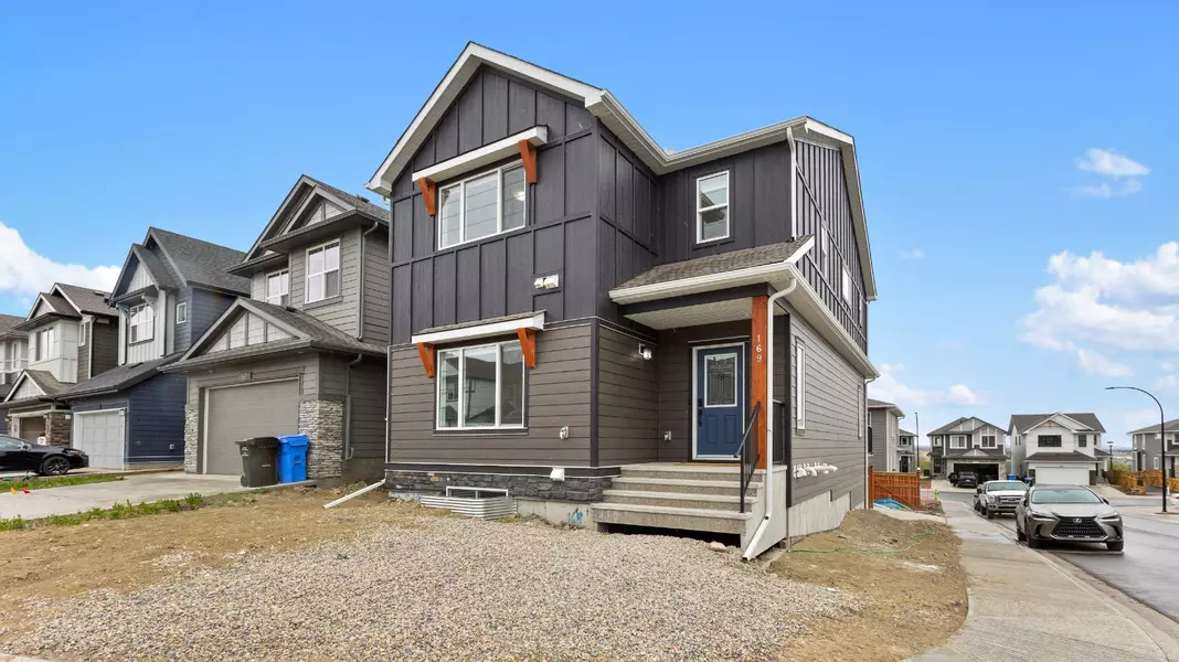 169 Verity MNR Southwest, Calgary, AB T2Y 0S6