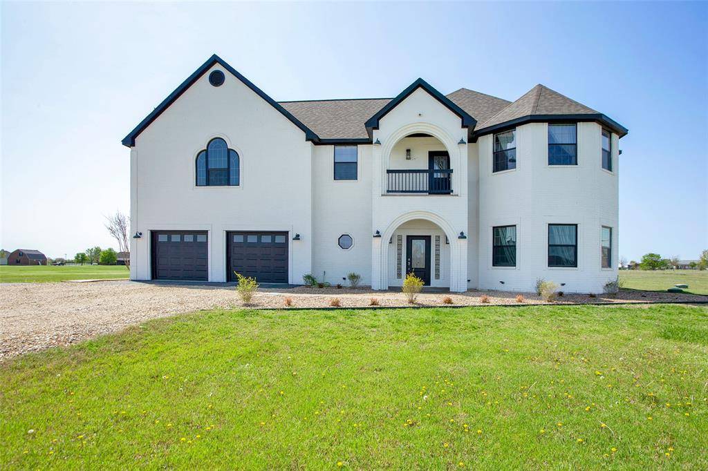 1060 Cypress Point Drive, Gunter, TX 75058