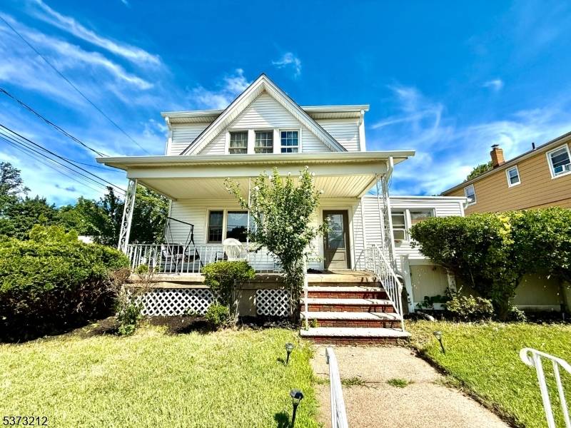 10-01 Berdan Ave, Fair Lawn Boro, NJ 07410