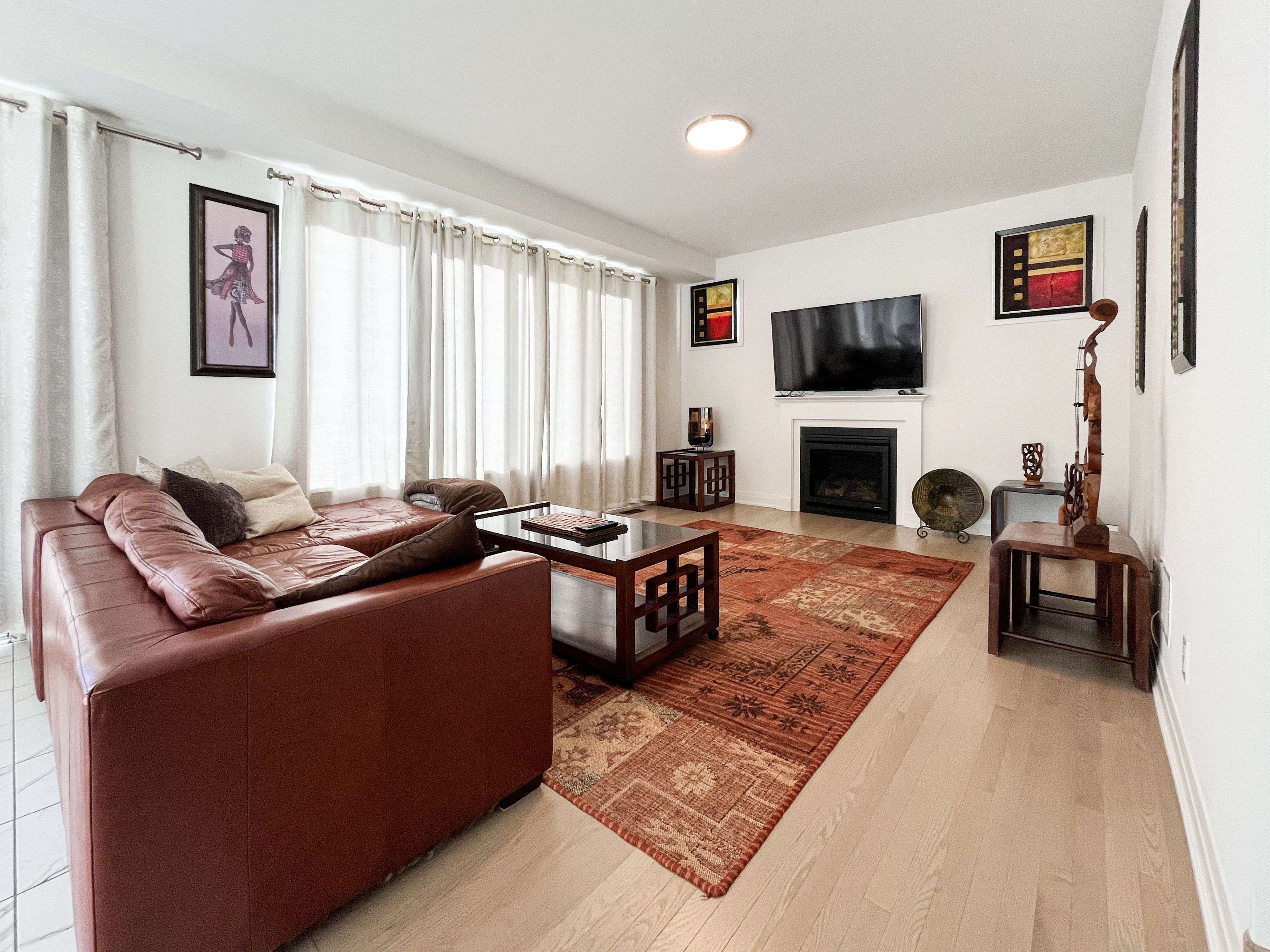 East Gwillimbury, ON L9N 0X1,30 Whippletree DR