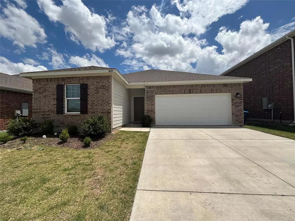 Fort Worth, TX 76052,1605 Shadow Hawk Drive