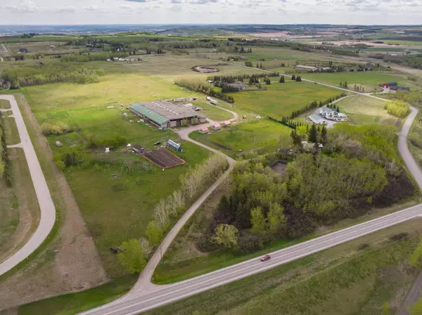 Rural Foothills County, AB T1S 2X4,881401 206 AVE West