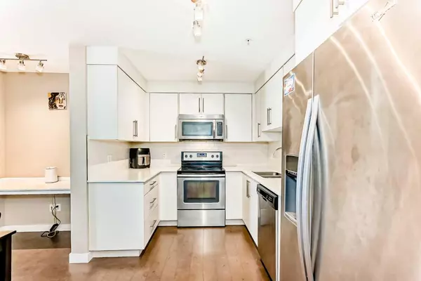 Calgary, AB T3N 0P5,302 Skyview Ranch DR NE #5306
