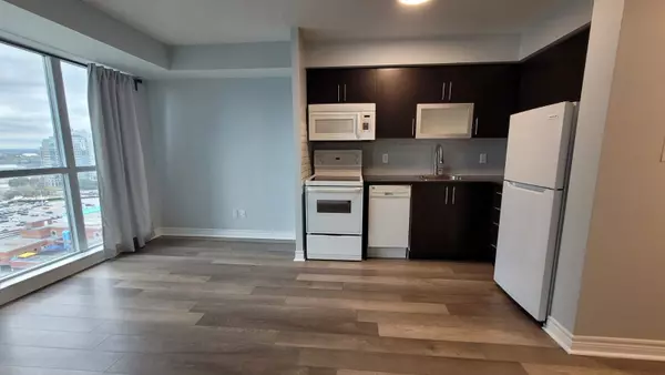Toronto E09, ON M1P 0A9,50 Town Centre CT #1705