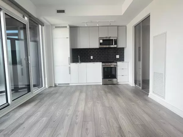 285 Dufferin ST #903, Toronto W01, ON M6K 0J2