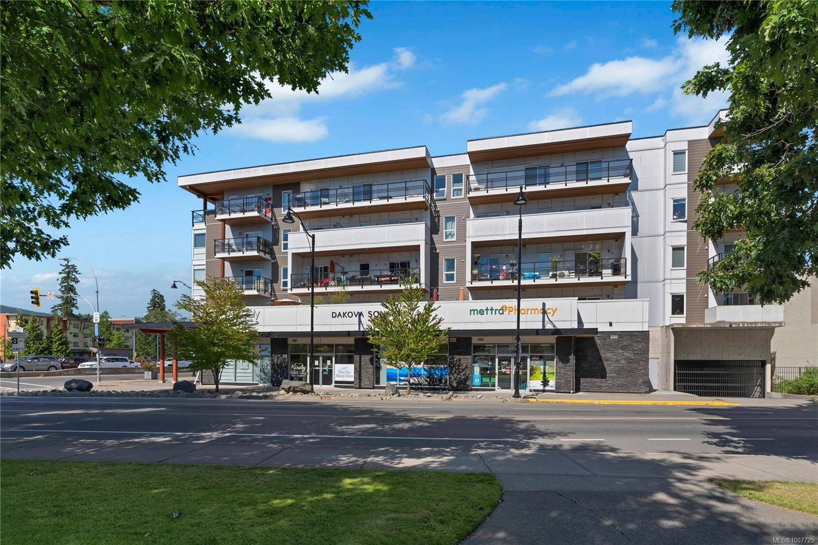 15 Canada Ave #506, Duncan, BC V9L 1T3