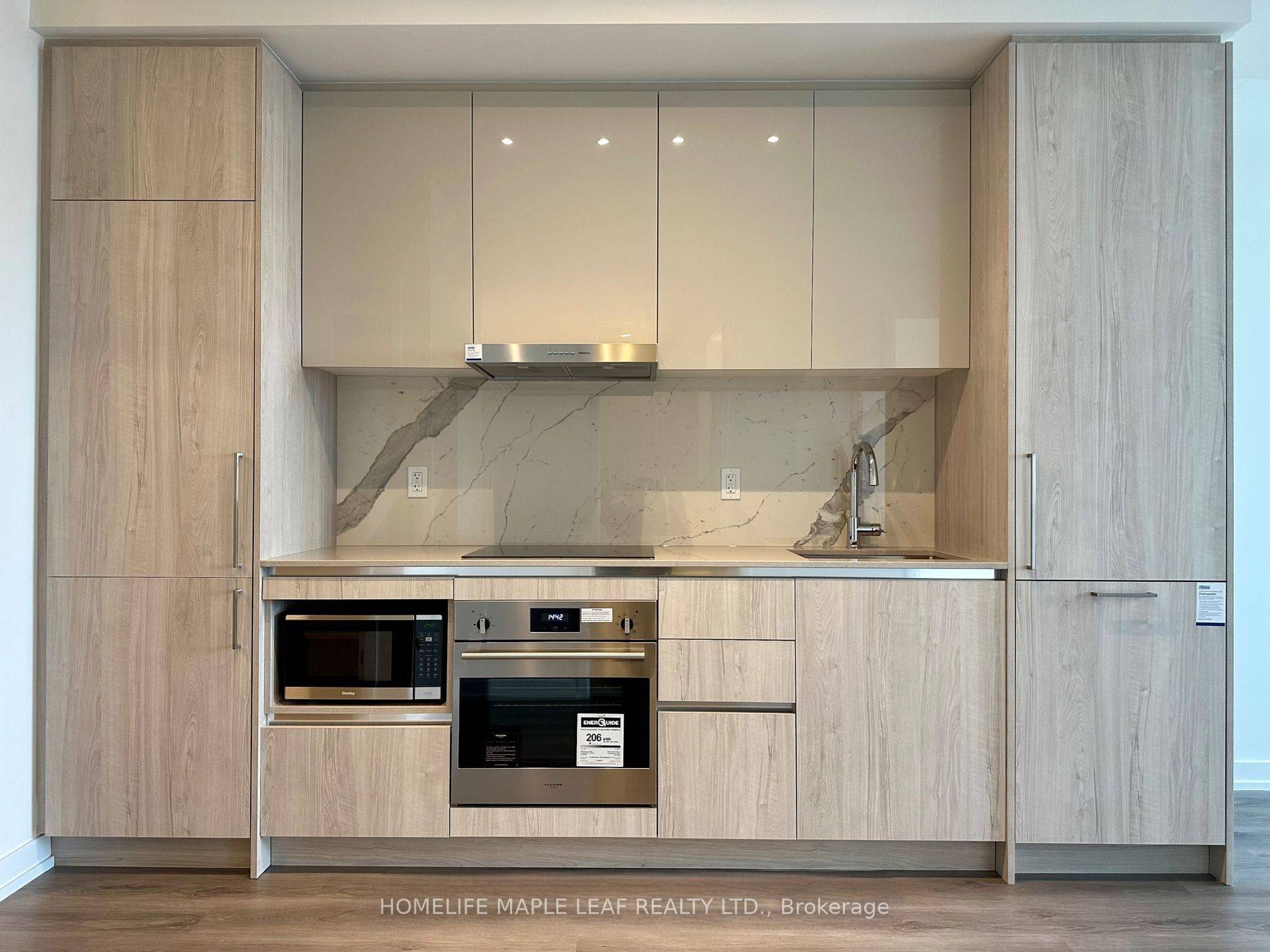 225 Commerce ST #5505, Vaughan, ON L4K 0R1