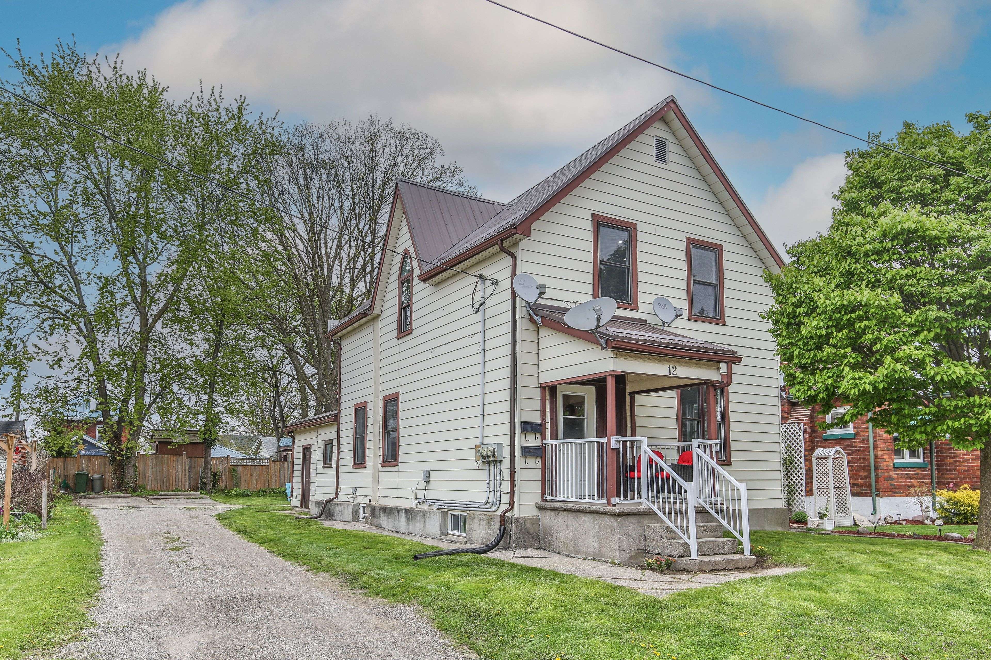 12 WELDON AVE, St. Thomas, ON N5P 1J6