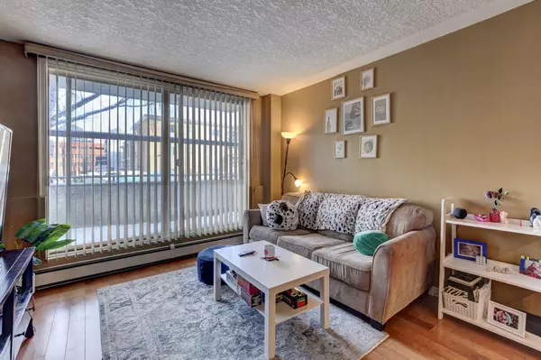 Calgary, AB T2T 0K6,1129 Cameron AVE SW #103