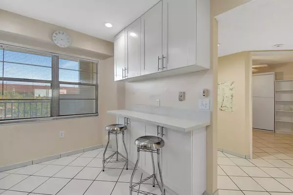 Pembroke Pines, FL 33027,1500 SW 131st Way #410N