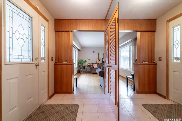 Regina, SK S4S 3W1,20 Dunning CRESCENT