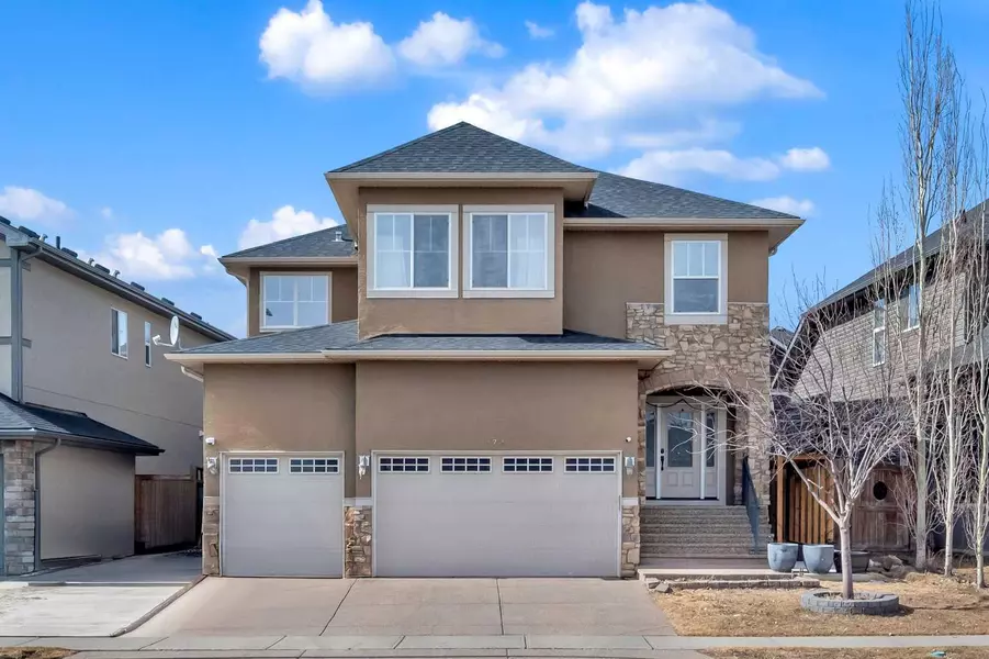 273 Kinniburgh BLVD W, Chestermere, AB T1X 0R7