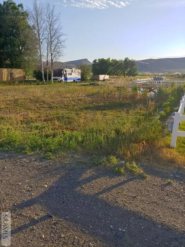 20447 N Main Street, Carey, ID 83320