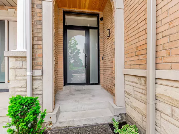 Vaughan, ON L4J 8P2,128 Kingsbridge CIR