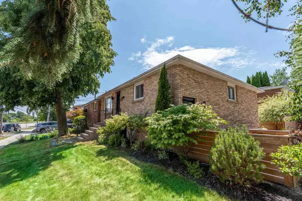 Bradford West Gwillimbury, ON L3Z 1X7,318 Walker AVE