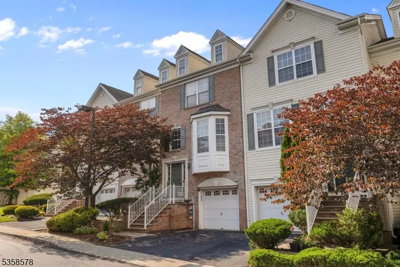 25 Hope St, Lopatcong Twp., NJ 08865