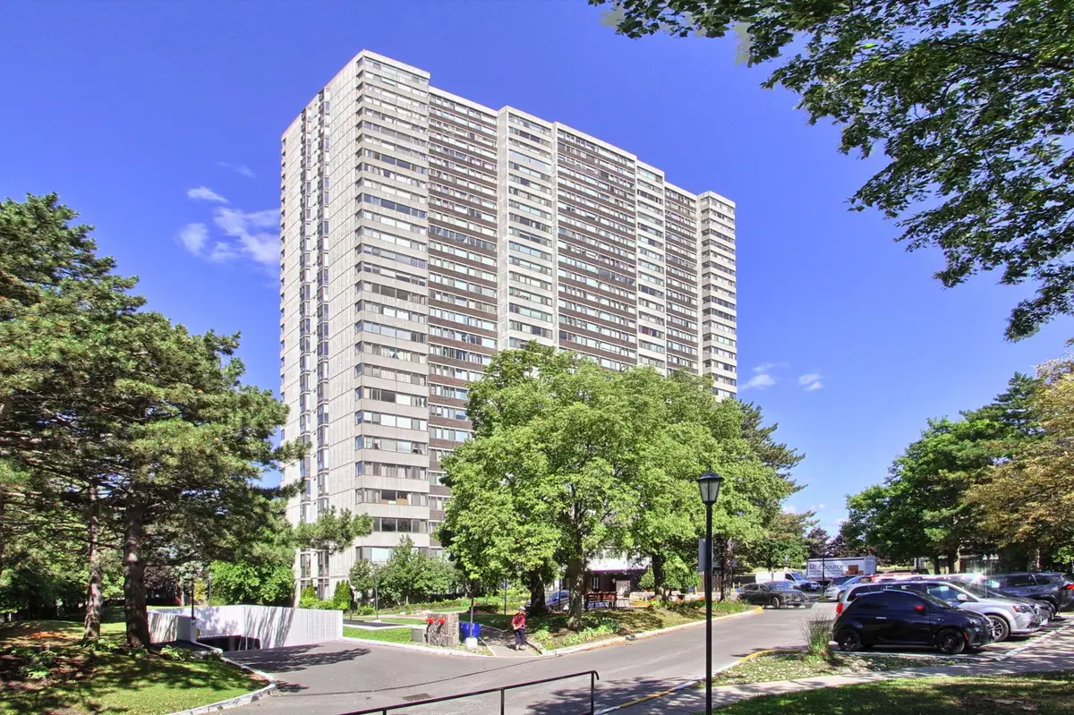 Toronto C07, ON M2R 3N5,80 Antibes DR #1906