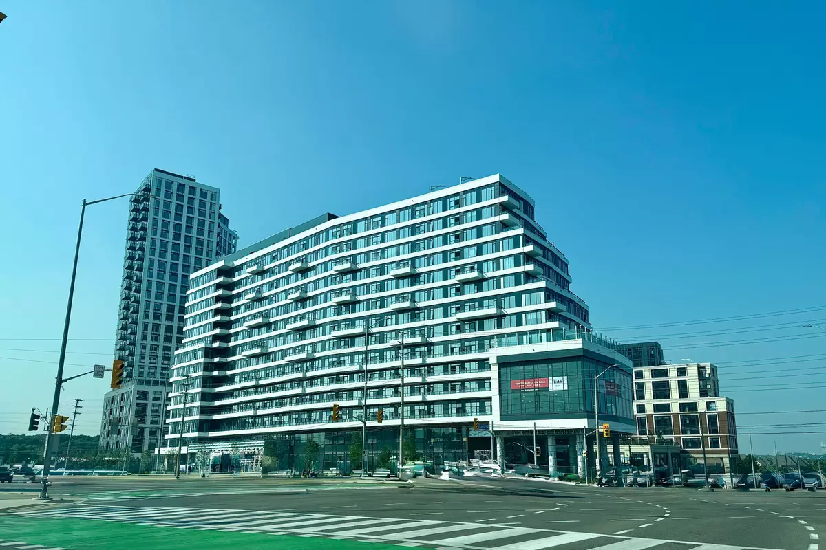 Mississauga, ON L5M 2T1,2485 Eglinton AVE W #1515
