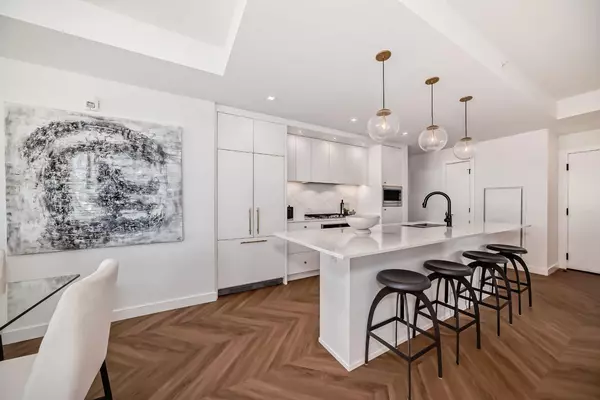 Calgary, AB T3H6B5,8505 Broadcast AVE Southwest #417