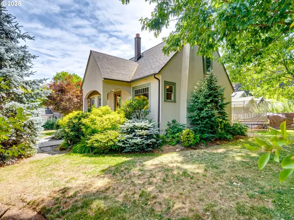 West Linn, OR 97068,1296 13TH ST