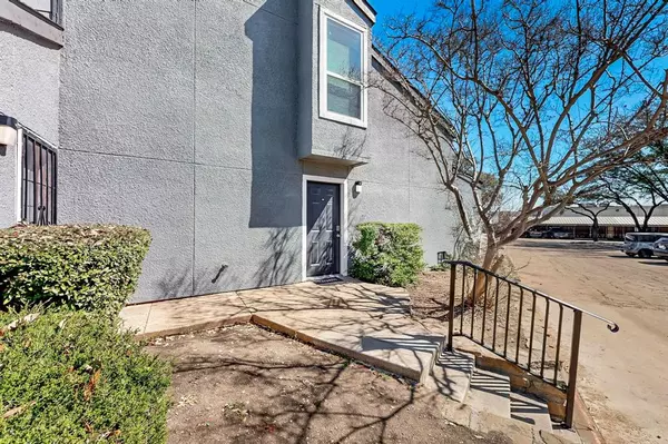 Dallas, TX 75243,9696 Walnut Street #508
