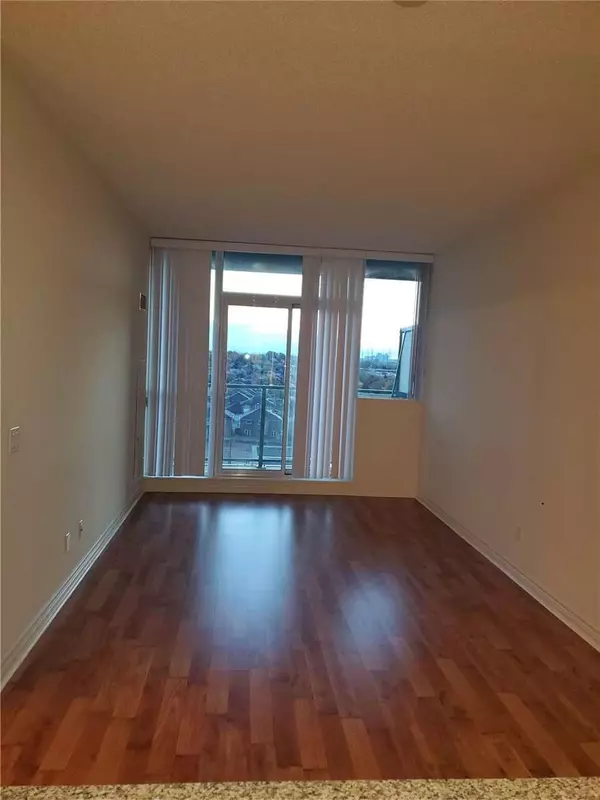 Mississauga, ON L5B 0K6,339 Rathburn RD W #810