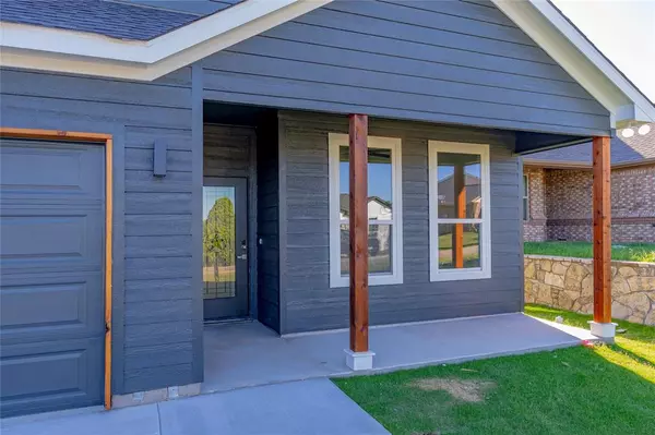 Granbury, TX 76048,2408 Beverly Drive