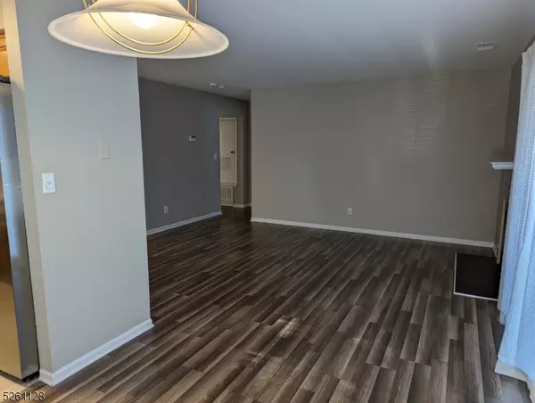 Bedminster Twp., NJ 07921,15 Ray Court