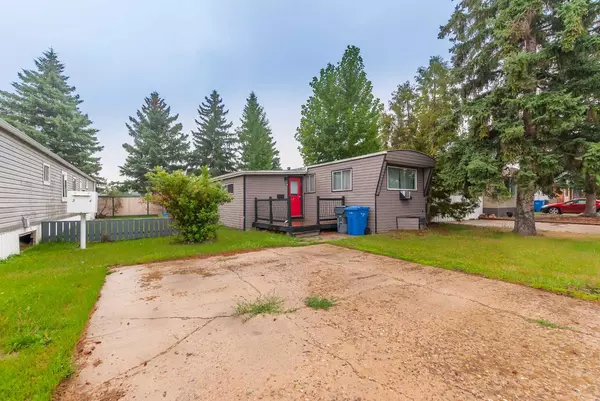 2460 Southview DR Southeast #4, Medicine Hat, AB T1B 1C8