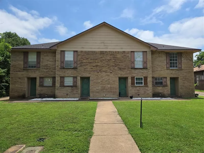 7808 Ashe Court #D, Fort Worth, TX 76112
