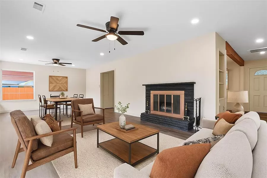 4404 Cummings Drive, North Richland Hills, TX 76180