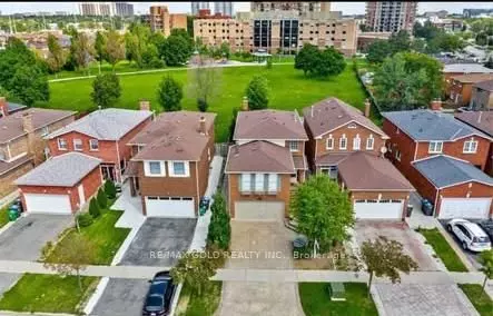 Brampton, ON L6Y 3E4,36 Windmill BLVD