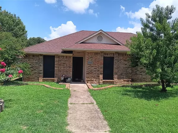 6122 Symphony Drive, Dallas, TX 75227
