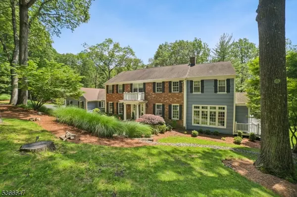 22 Saddle Hill Rd, Mendham Twp., NJ 07931