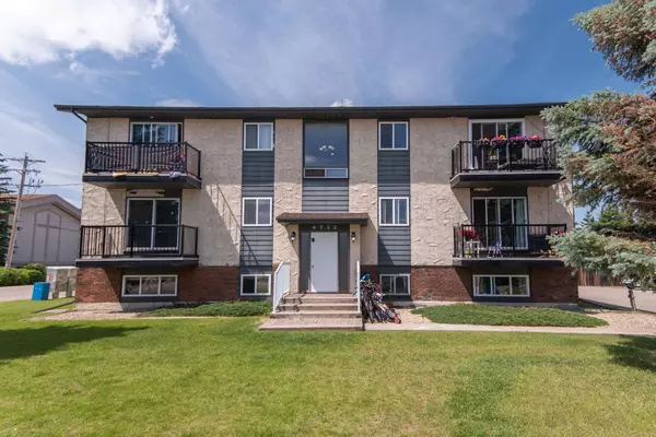 4722 44 ST #201, Sylvan Lake, AB T4S1G9