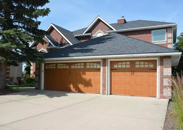 232 Christie Knoll PT Southwest, Calgary, AB T3H 2R9